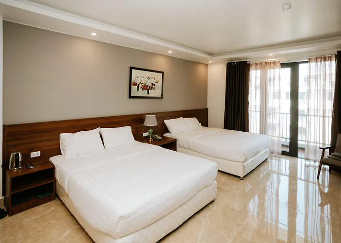 Khách sạn Luxstay 3*