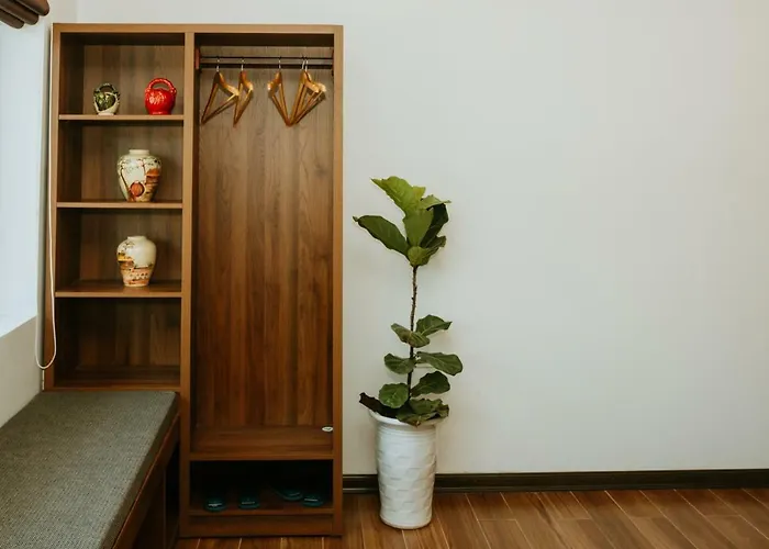 Khách sạn Luxstay